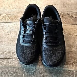 Under Armour Mens Sneakers